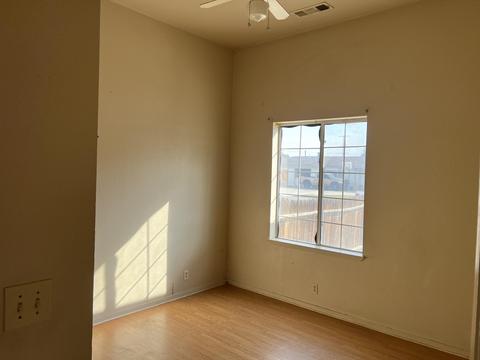 466 Klindera Ave, Tipton, CA 93272 photo 12