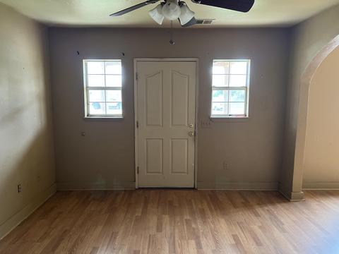 466 Klindera Ave, Tipton, CA 93272 photo 2