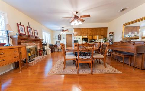 1827 E Alpine Ave, Tulare, CA 93274 photo 18