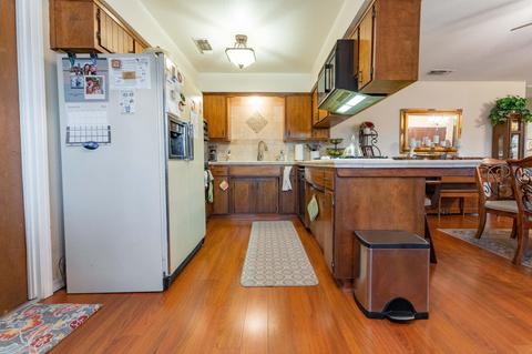 1827 E Alpine Ave, Tulare, CA 93274 photo 23