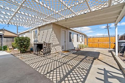 709 E Laurel Ave, Visalia, CA 93292 photo 23