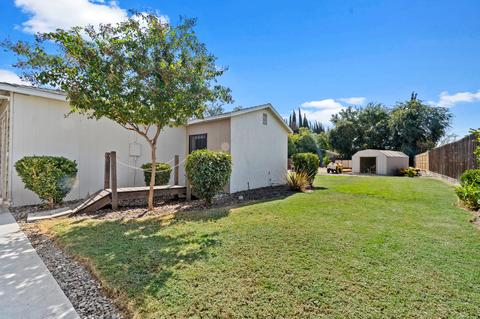 709 E Laurel Ave, Visalia, CA 93292 photo 27