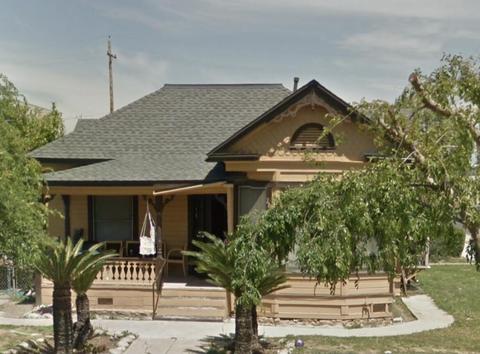 288 S K St, Dinuba, CA 93618 photo 1