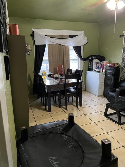 288 S K St, Dinuba, CA 93618 photo 3