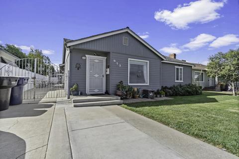917 E Academy Ave, Tulare, CA 93274 photo 2