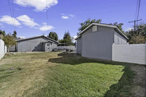 917 E Academy Ave, Tulare, CA 93274 photo 35