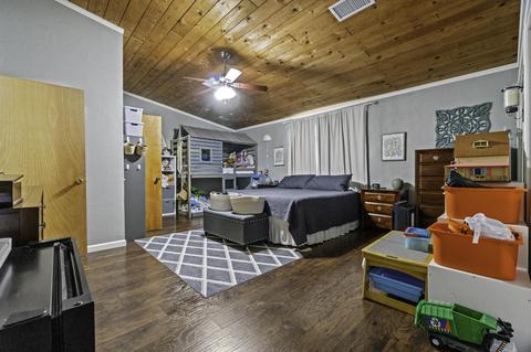 917 E Academy Ave, Tulare, CA 93274 photo 25