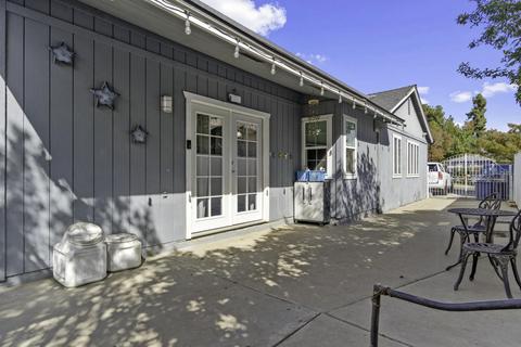 917 E Academy Ave, Tulare, CA 93274 photo 30