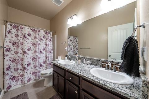 1180 Narwhal Ave, Lemoore, CA 93245 photo 19