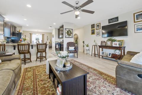 2245 Eldridge Ave, Tulare, CA 93274 photo 8