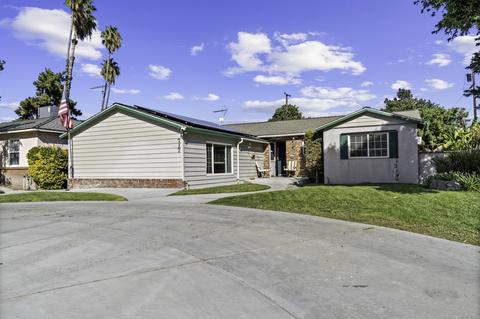 717 Estes Ave, Corcoran, CA 93212 photo 1