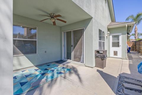 2111 E Kaweah Ct, Visalia, CA 93292 photo 34