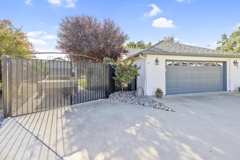 724 Vista Ct, Exeter, CA 93221 photo 2