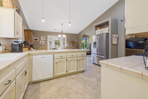 724 Vista Ct, Exeter, CA 93221 photo 12