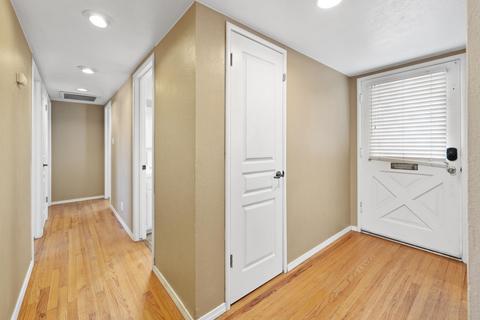 2104 E Lemmon Way, Hanford, CA 93230 photo 9