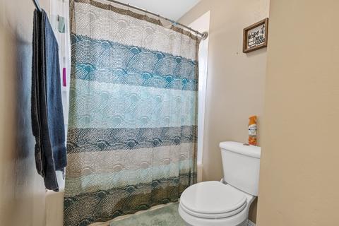 2104 E Lemmon Way, Hanford, CA 93230 photo 26