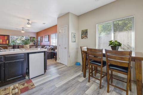 4212 E Westcott Ave, Visalia, CA 93292 photo 14