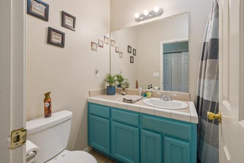 4212 E Westcott Ave, Visalia, CA 93292 photo 23