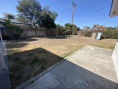 3448 W Iris Ave, Visalia, CA 93277 photo 23
