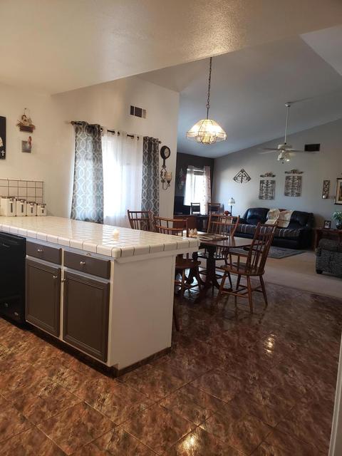 1550 E Vine Ct, Visalia, CA 93292 photo 12