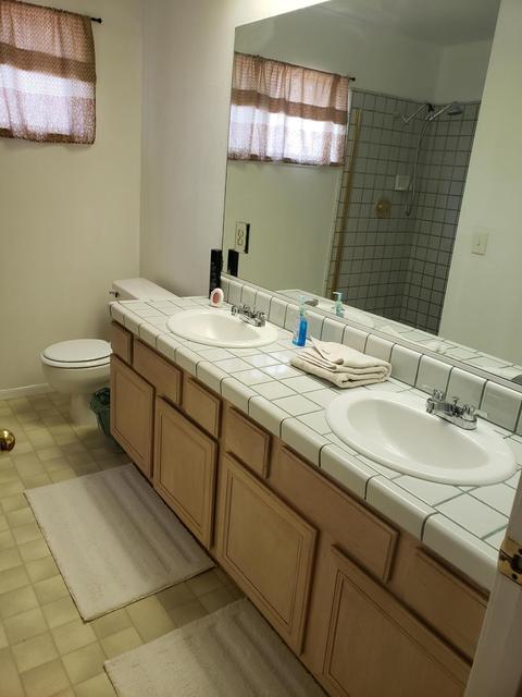 1550 E Vine Ct, Visalia, CA 93292 photo 28