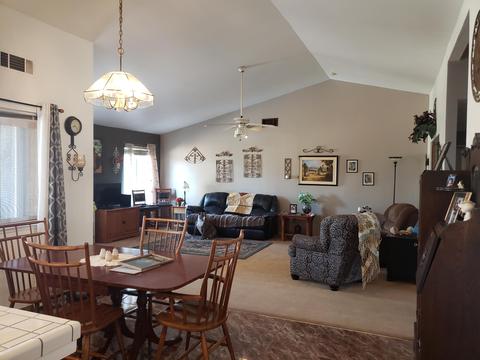 1550 E Vine Ct, Visalia, CA 93292 photo 8