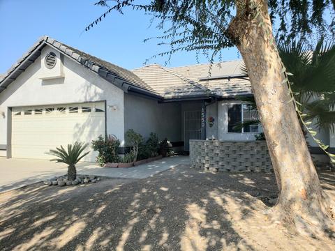 1550 E Vine Ct, Visalia, CA 93292 photo 4