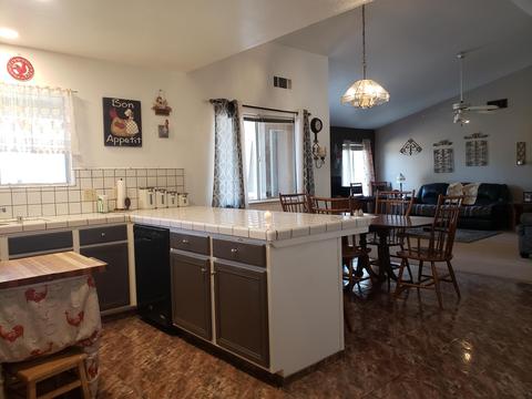 1550 E Vine Ct, Visalia, CA 93292 photo 14