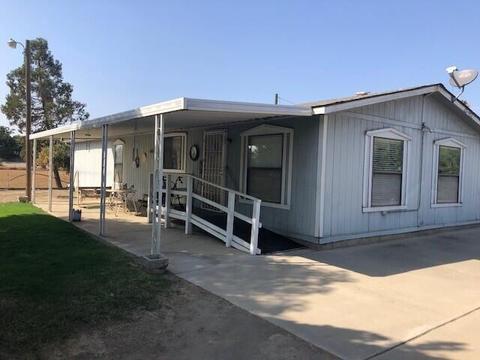 655 Roosevelt St, Porterville, CA 93257