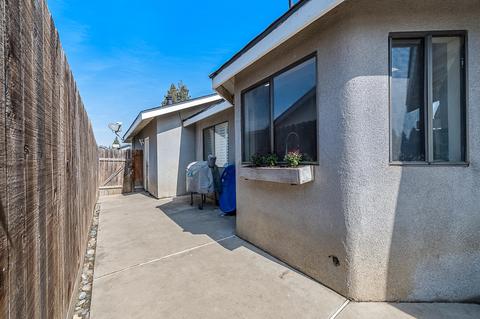 1281 E Fairview Ave, Tulare, CA 93274 photo 40