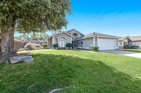 1281 E Fairview Ave, Tulare, CA 93274 photo 1