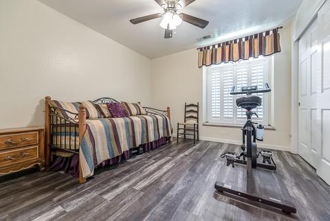 1281 E Fairview Ave, Tulare, CA 93274 photo 34