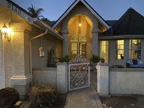 2148 E Kaweah Ct, Visalia, CA 93292 photo 3