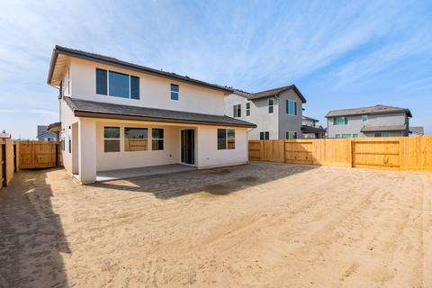 1344 W Nelson Ct, Fowler, CA 93625 photo 12