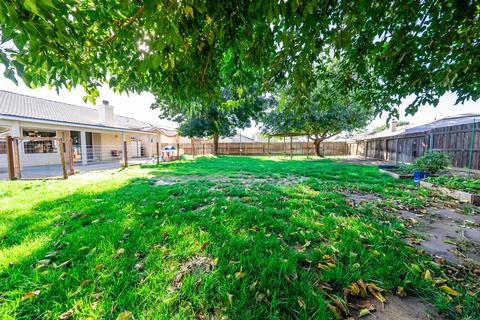 1223 Mission Dr, Lemoore, CA 93245 photo 31