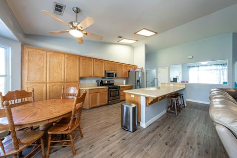 1223 Mission Dr, Lemoore, CA 93245 photo 7