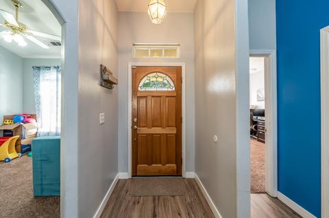 1223 Mission Dr, Lemoore, CA 93245 photo 4