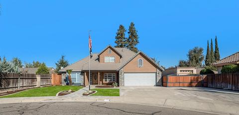 1724 E Parrish Ct, Visalia, CA 93292 photo 2
