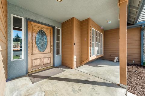 1724 E Parrish Ct, Visalia, CA 93292 photo 4