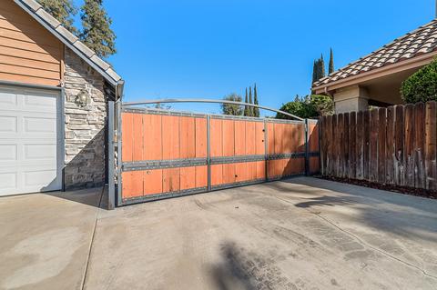 1724 E Parrish Ct, Visalia, CA 93292 photo 42