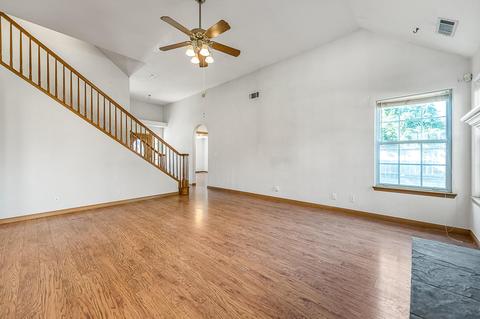 1724 E Parrish Ct, Visalia, CA 93292 photo 13