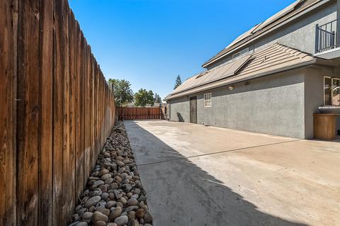 1724 E Parrish Ct, Visalia, CA 93292 photo 43