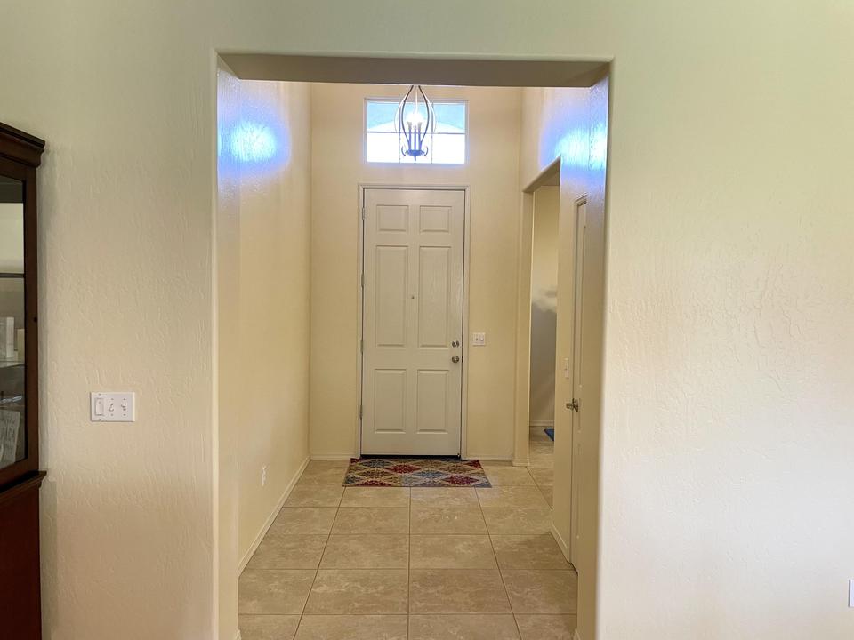  1465 W Chianti Way, Hanford, CA 93230 photo 3