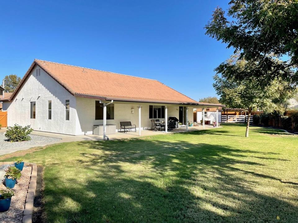  1465 W Chianti Way, Hanford, CA 93230 photo 26