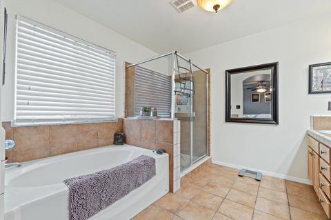 3949 E Harvard Ave, Visalia, CA 93292 photo 29