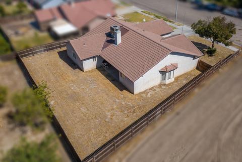 719 Daphne Ln, Lemoore, CA 93245 photo 24