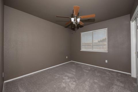 719 Daphne Ln, Lemoore, CA 93245 photo 14