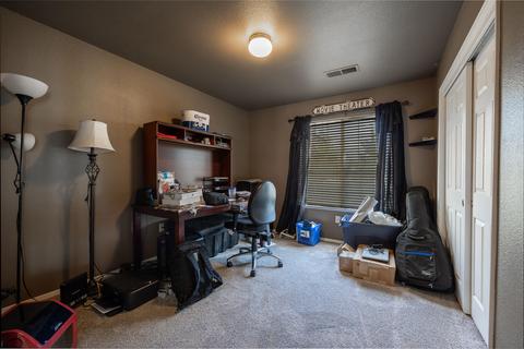719 Daphne Ln, Lemoore, CA 93245 photo 9