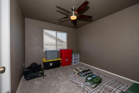719 Daphne Ln, Lemoore, CA 93245 photo 13