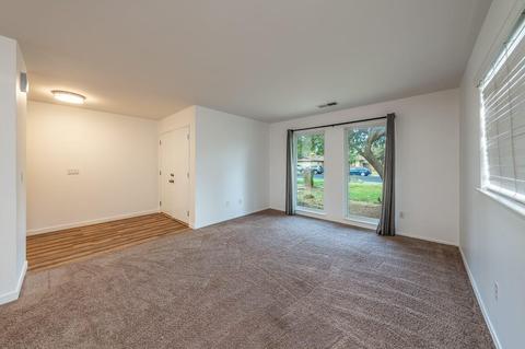 650 Orangewood Dr, Lemoore, CA 93245 photo 13